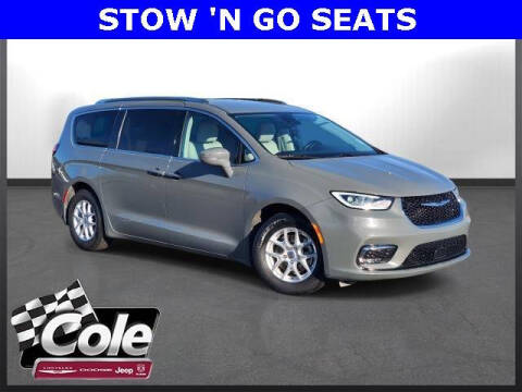 2021 Chrysler Pacifica for sale at COLE Automotive in Kalamazoo MI