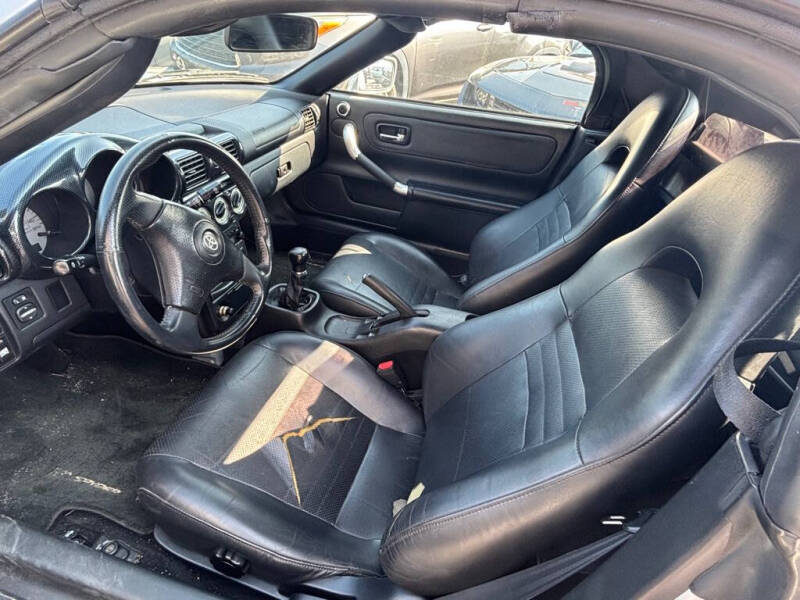 2003 Toyota MR2 Spyder