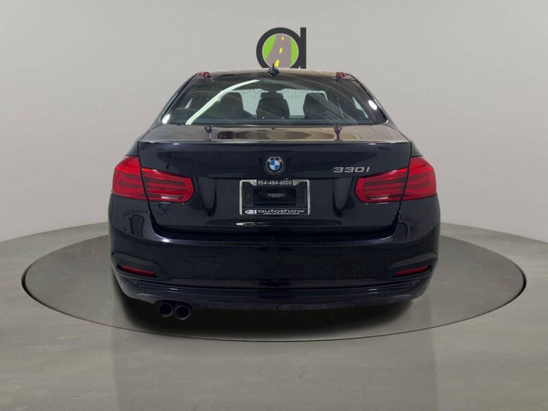 2018 BMW 3 Series 330i