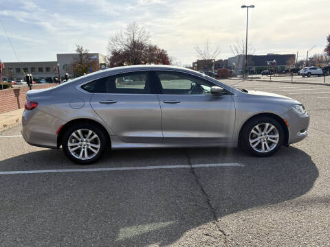 2015 Chrysler 200 Limited