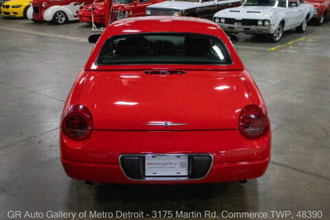 2002 Ford Thunderbird Deluxe