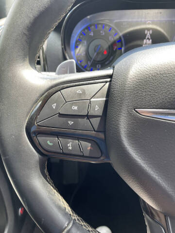 2017 Chrysler 300 S Alloy Edition