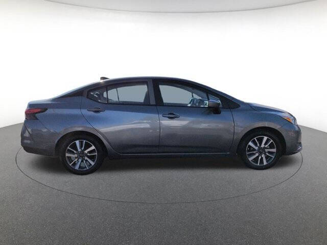 2023 Nissan Versa SV