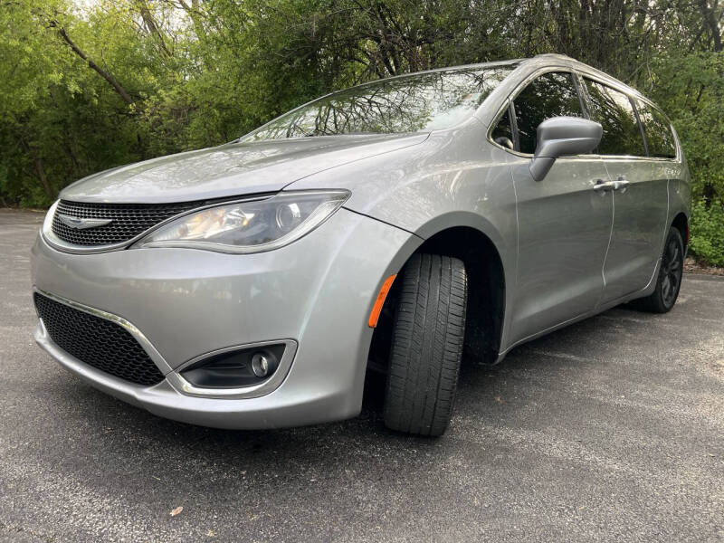 2017 Chrysler Pacifica Touring Plus
