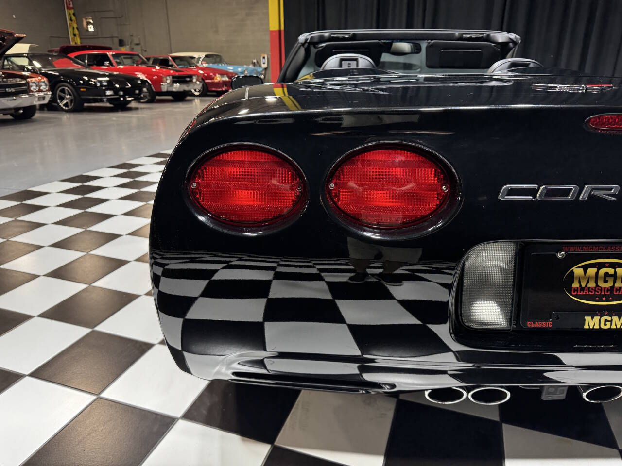 2004 Chevrolet Corvette 31