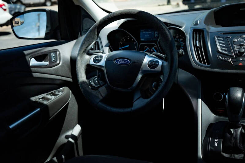 2015 Ford Escape SE
