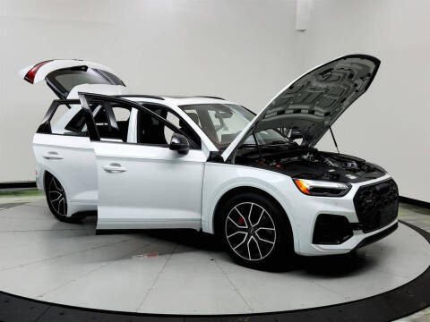 2023 Audi SQ5 3.0T quattro Prestige