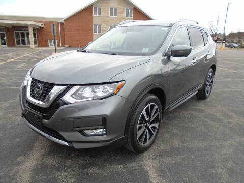 2019 Nissan Rogue for sale at Triangle Auto Sales in Elgin IL