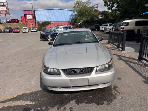 2003 Ford Mustang
