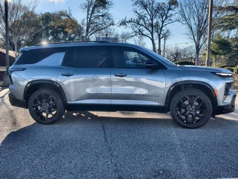 2025 Chevrolet Traverse RS