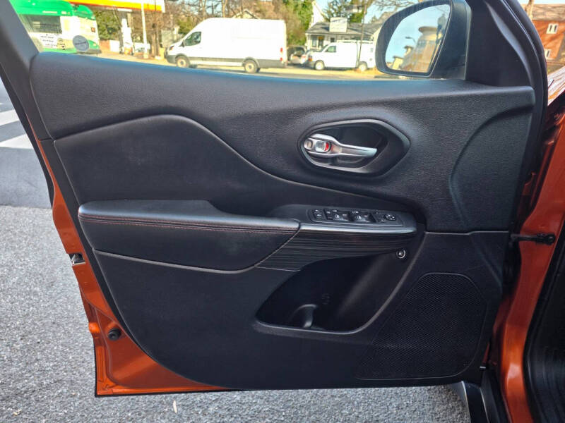 2016 Jeep Cherokee Trailhawk