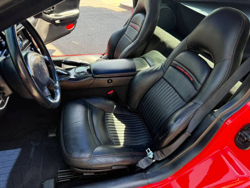 2004 Chevrolet Corvette