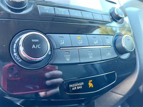 2017 Nissan Rogue Sport S