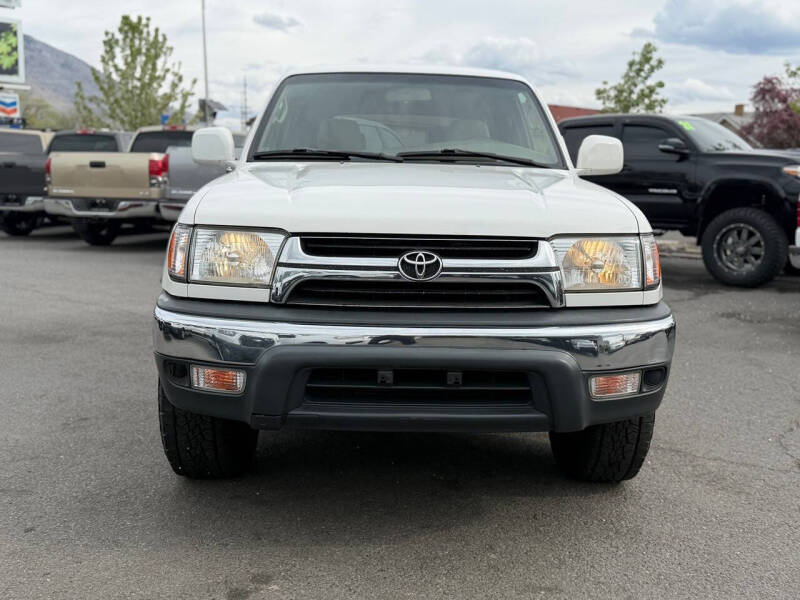 2002 Toyota 4Runner SR5