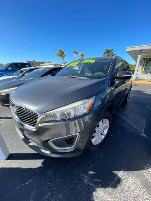 2016 Kia Sorento LX