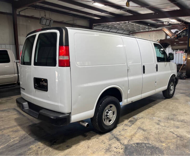 2018 Chevrolet Express 2500
