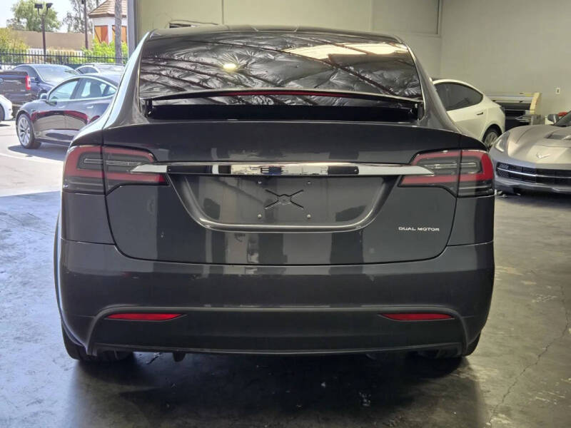 2020 Tesla Model X Long Range Plus
