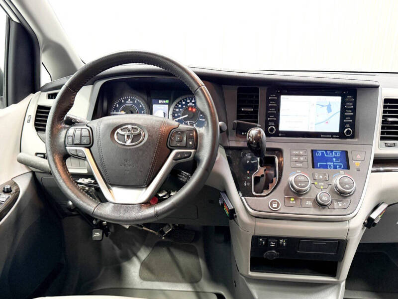 2020 Toyota Sienna