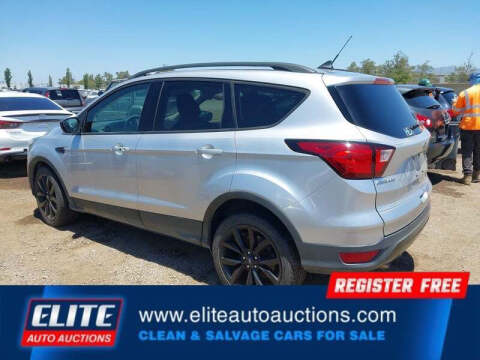 2019 Ford Escape SE