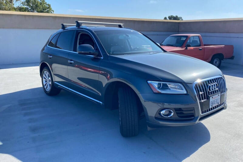 Audi Q5's photo