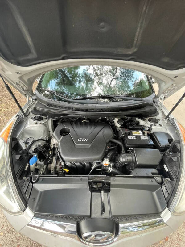 2017 Hyundai Veloster