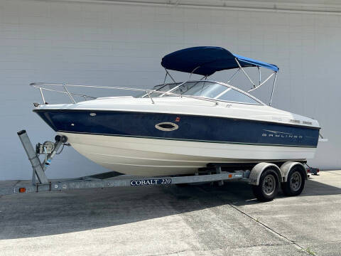 2008 Bayliner 210 Discovery
