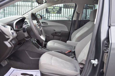 2020 Chevrolet Sonic LS