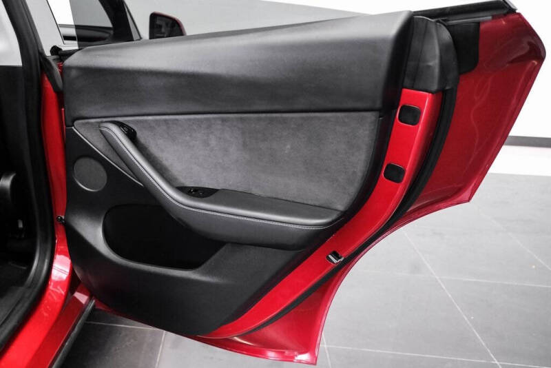 2020 Tesla Model Y Performance