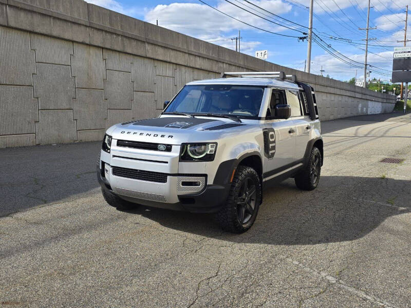 Used 2021 Land Rover Defender SE with VIN SALEP7RU5M2058589 for sale in Hasbrouck Heights, NJ