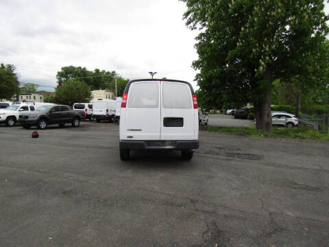 2021 Chevrolet Express 2500