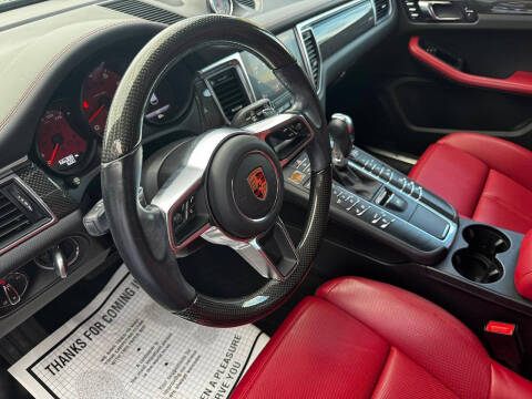 2018 Porsche Macan S