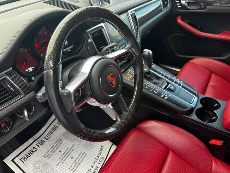 2018 Porsche Macan S