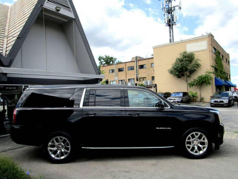 2016 GMC Yukon XL SLE