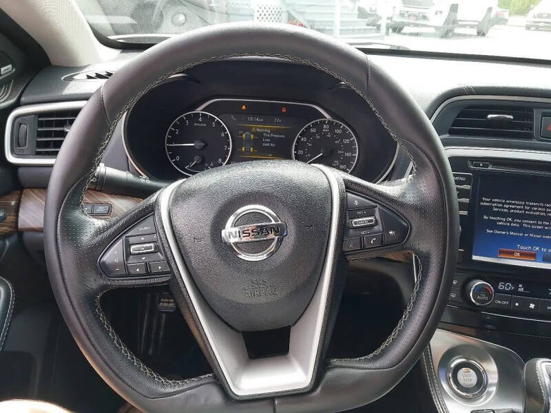 2017 Nissan Maxima Platinum