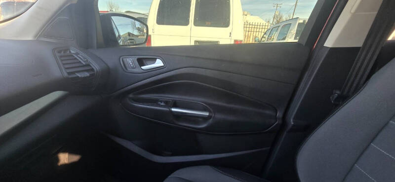 2016 Ford Escape SE