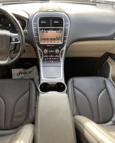 2019 Lincoln Nautilus Reserve