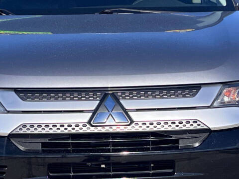 2019 Mitsubishi Outlander