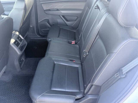 2021 Volkswagen Atlas Cross Sport V6 SE R-Line