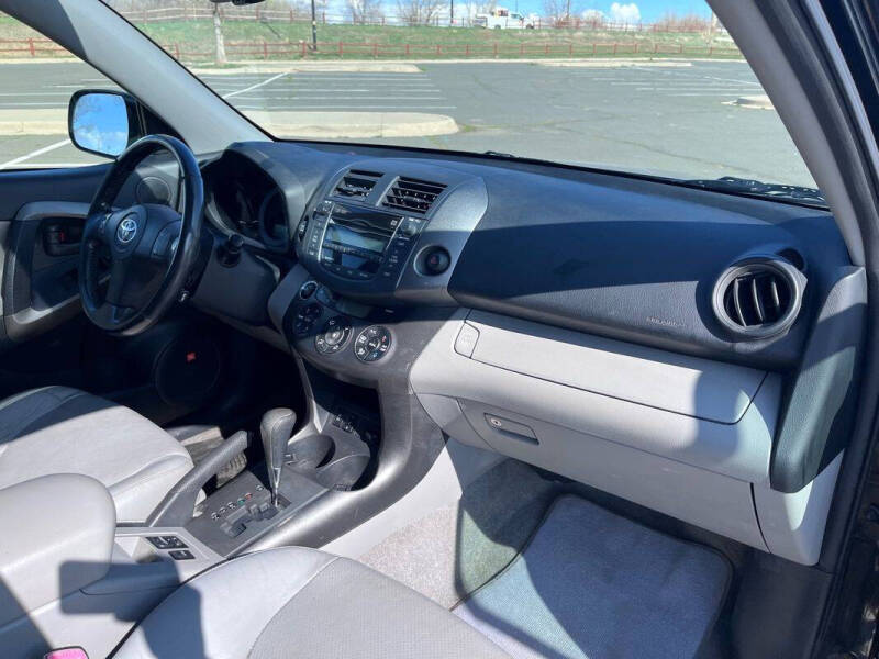 2009 Toyota RAV4 Limited