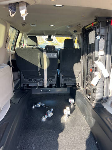 2020 Chrysler Voyager LXi