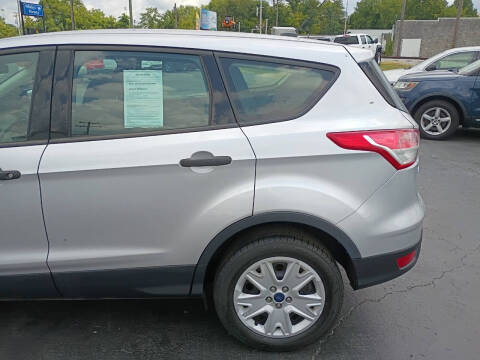 2016 Ford Escape S
