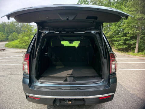 2021 Chevrolet Suburban LT