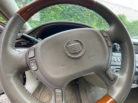 2003 Cadillac DeVille DHS