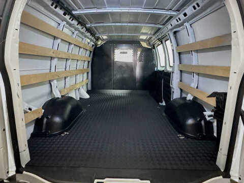 2025 GMC Savana 2500