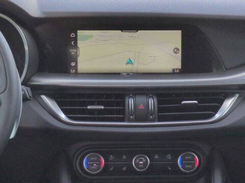 2025 Alfa Romeo Stelvio