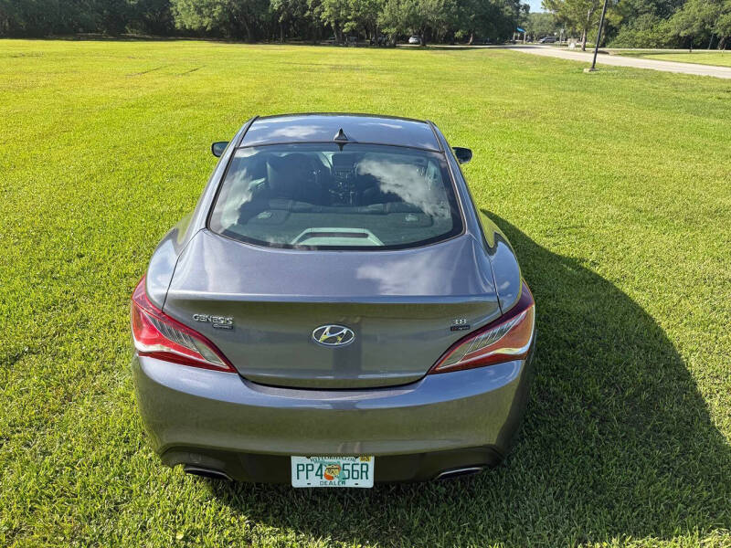 2016 Hyundai Genesis Coupe 3.8 R-Spec