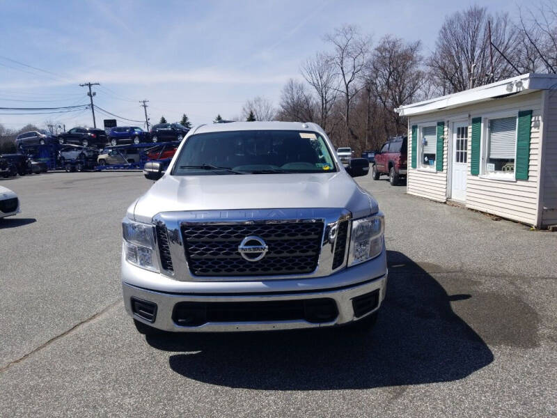 2018 Nissan Titan for sale at AutoConnect Motors in Kenvil NJ