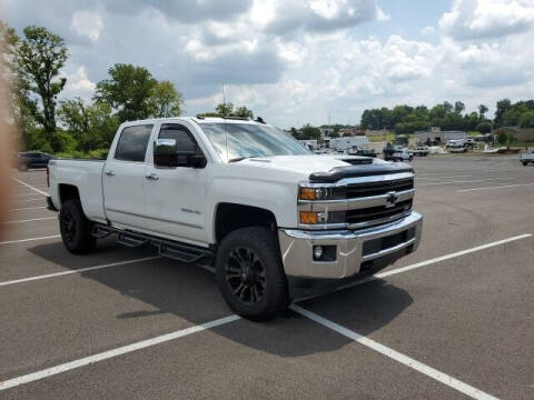 2018 Chevrolet Silverado 3500HD for sale at CON ALVARO ¡TODOS CALIFICAN!™ in Columbia TN