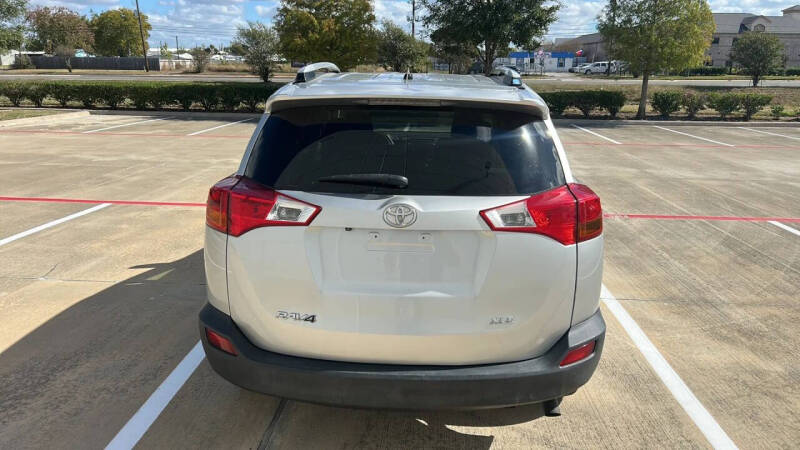 2013 Toyota RAV4 XLE
