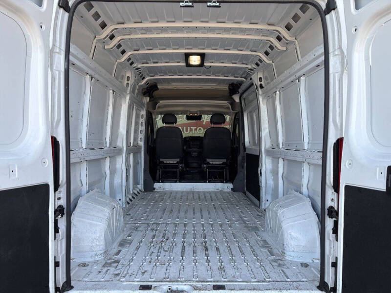 2025 RAM ProMaster